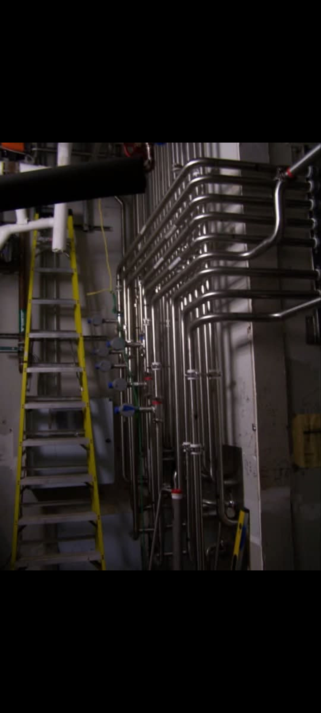 Precision stainless steel tubing runs